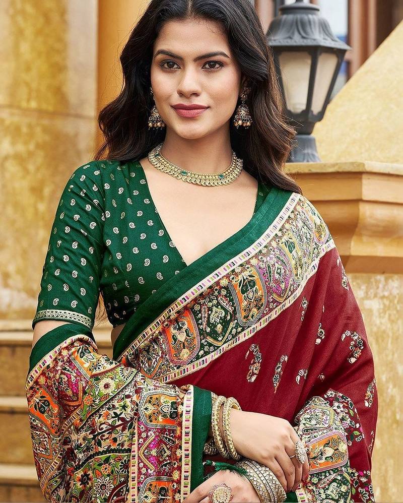 maroon maroon tussar silk ethnic printed traditional wear matching blouse sarees