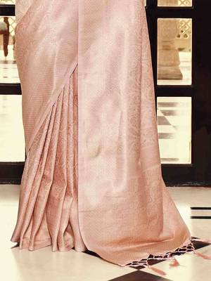 peach woven design zari kanjeevaram saree 4