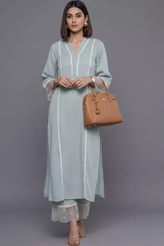 women ethnic motifs regular thread work silk crepe kurta with trousers