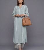 women ethnic motifs regular thread work silk crepe kurta with trousers