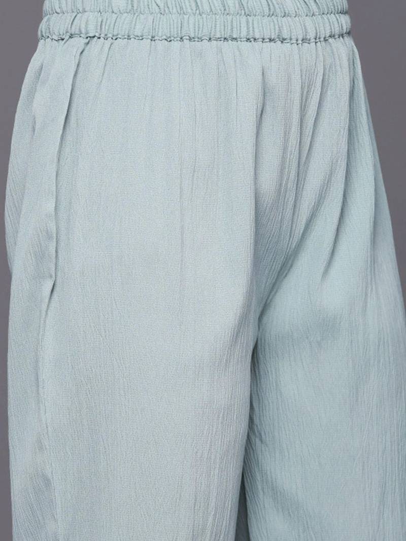 women ethnic motifs regular thread work silk crepe kurta with trousers