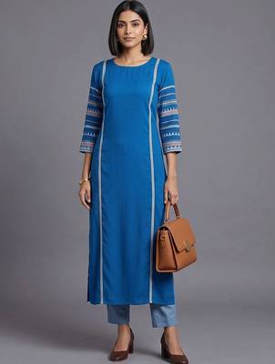 women ethnic motifs regular thread work kurta with trousers 1