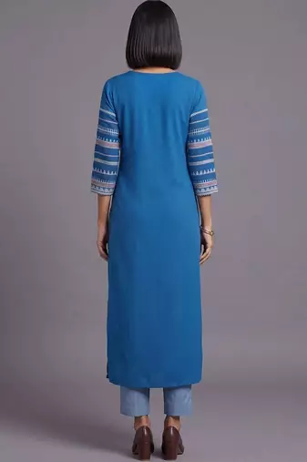 women ethnic motifs regular thread work kurta with trousers