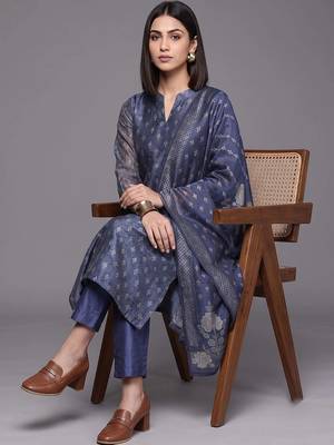women ethnic motifs printed regular chanderi silk kurta set 5