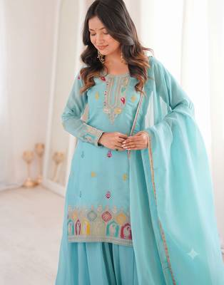 Sky blue embroidered kurta with sharara & dupatta set 2