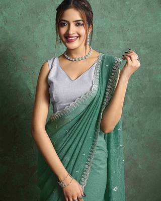 green floral embroidered pure chiffon regular saree 2