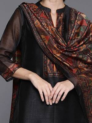 women ethnic motifs regular chanderi silk kurta with trousers & with dupatta 2