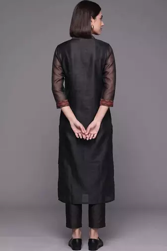 women ethnic motifs regular chanderi silk kurta with trousers & with dupatta
