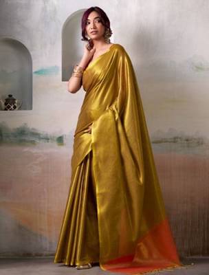 gold woven design tissue saree 2