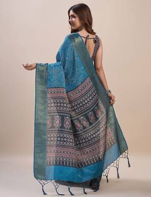 blue bandhani printed zari saree 4