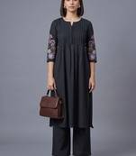 women floral embroidered regular thread work kurta with palazzos