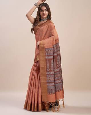 peach bandhani printed zari saree 3