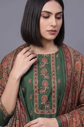 women ethnic motifs embroidered regular thread work chanderi silk kurta set