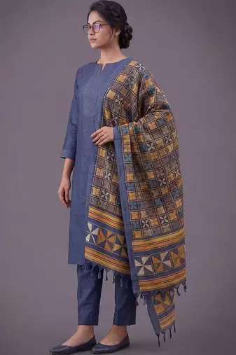 women ethnic motifs regular kurta with trousers & with dupatta