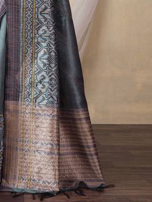 grey kantha work silk cotton tussar saree 5