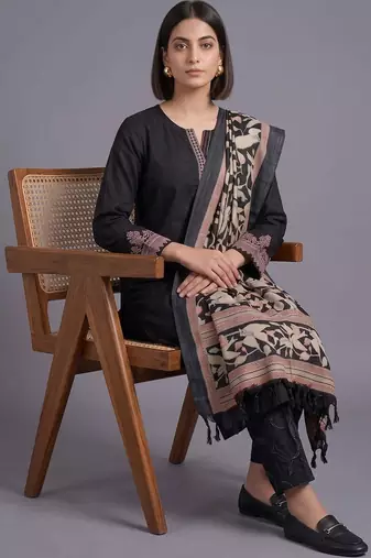 women ethnic motifs embroidered regular thread work kurta with trousers & with dupatta