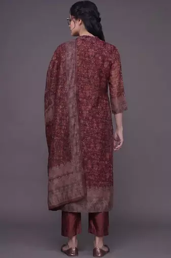 women ethnic motifs printed regular chanderi silk kurta with trousers & with dupatta
