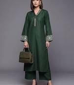 women ethnic motifs embroidered regular thread work kurta with trousers