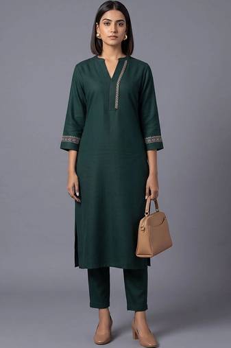 women ethnic motifs embroidered regular thread work kurta with trousers