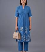 women floral embroidered regular thread work kurta with trousers