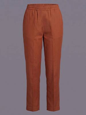 women ethnic motifs embroidered regular thread work kurta with trousers 6