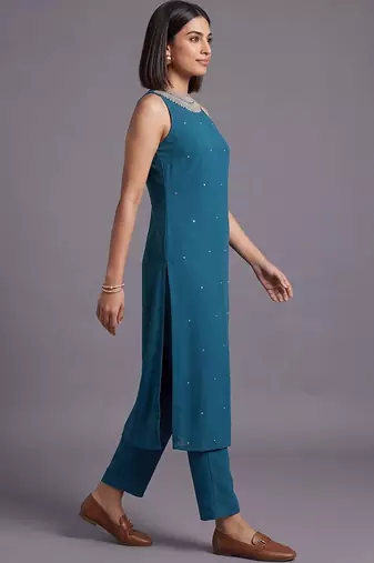 women ethnic motifs regular beads and stones kurta with trousers