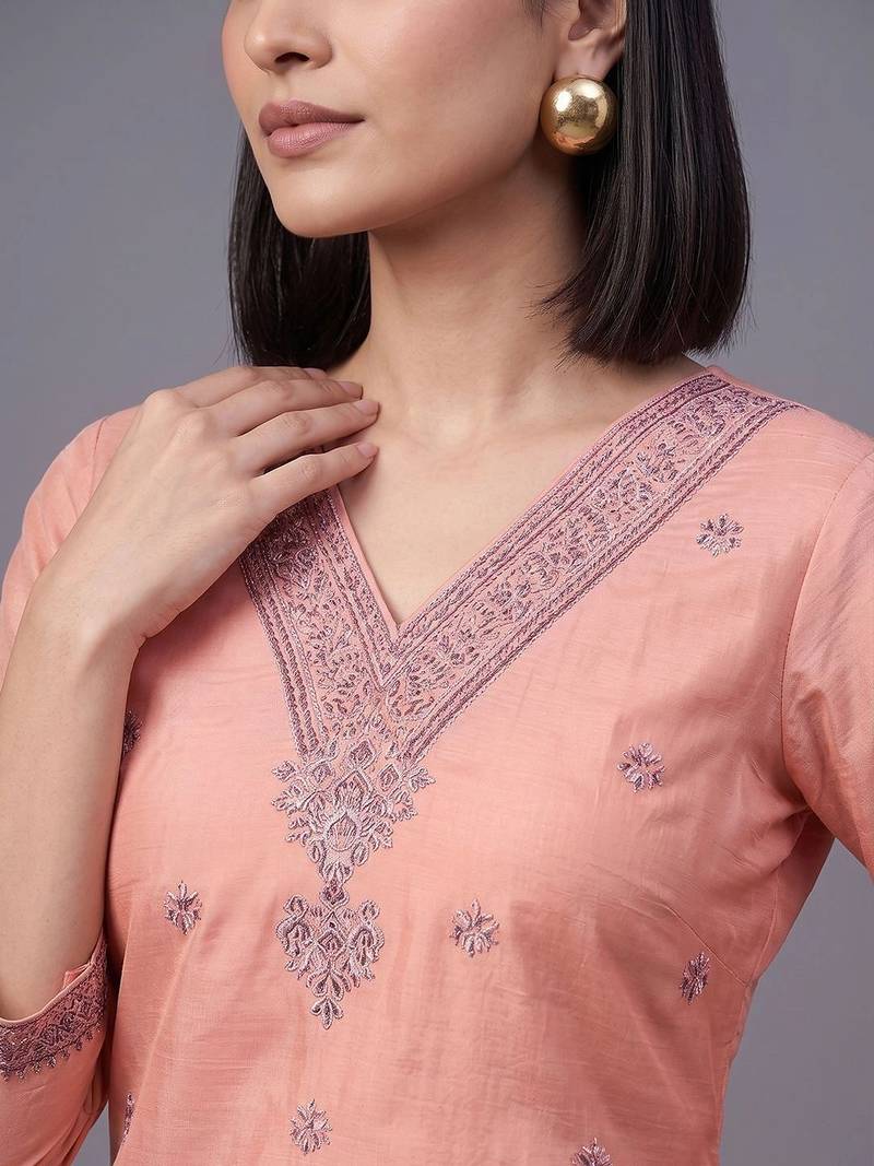women ethnic motifs embroidered regular thread work kurta with trousers & with dupatta