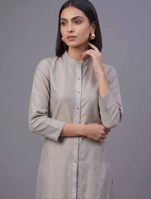 women regular kurta with palazzos 2