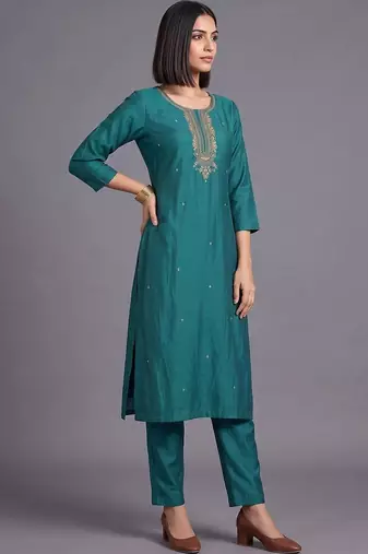 women ethnic motifs embroidered regular sequinned kurta with trousers & with dupatta