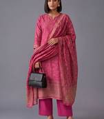 women ethnic motifs printed regular chanderi silk kurta with trousers & dupatta