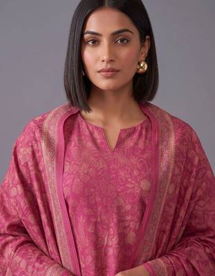 women ethnic motifs printed regular chanderi silk kurta with trousers & dupatta 2