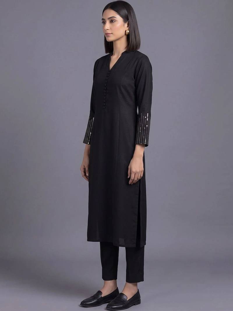 women regular sequinned kurta with trousers