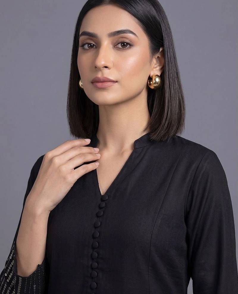 women regular sequinned kurta with trousers