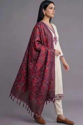 women ethnic motifs embroidered regular thread work kurta with trousers & with dupatta