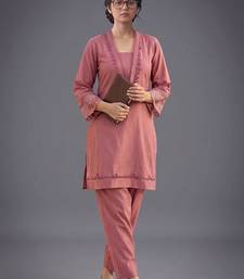 women ethnic motifs embroidered regular thread work kurta with trousers