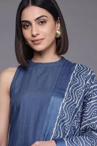 women ethnic motifs regular cotton kurta with trousers & with dupatta