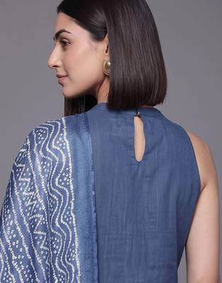 women ethnic motifs regular cotton kurta with trousers & with dupatta 5