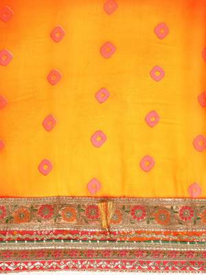 Yellow yellow & red bandhani beads and stones half and half bandhani saree 4