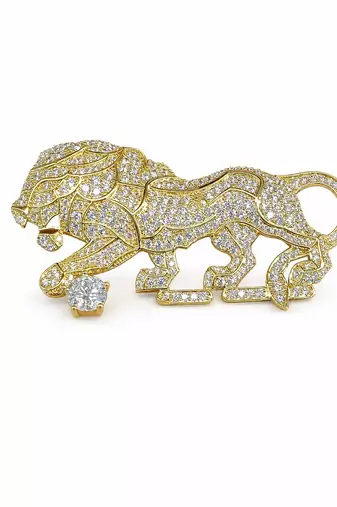Gold plated zircon lion motif brooch
