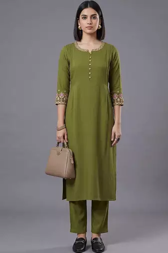 women ethnic motifs embroidered regular thread work kurta with trousers