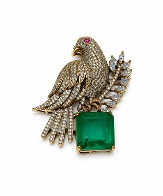 Gold plated zircon eagle motif brooch 2