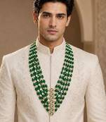 Gold plated layered green beaded pearl kundan mala necklace