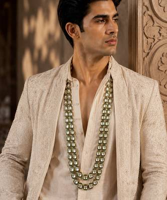 Double layered green kundan necklace 1