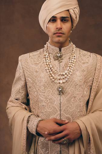Gold plated layered pearl kundan mala necklace