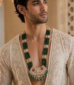 Emerald green beaded kundan statement necklace