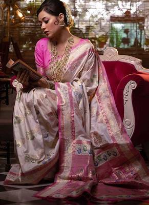 peach peach-coloured & pink floral woven design zari banarasi saree 2