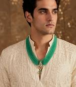 Jade green beaded kundan pendant mala necklace