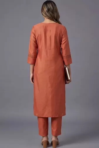women ethnic motifs embroidered regular thread work kurta with trousers