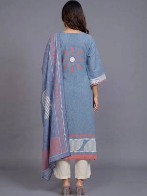 women printed regular kurta with trousers & with dupatta 3