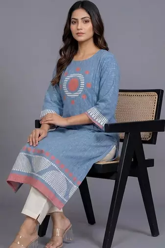 women printed regular kurta with trousers & with dupatta